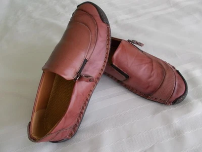 Leather Slip On Loafer Casual Comfort Shoe Zipper Detail Mens 46/13 Rubber Sole - Image 1 of 4