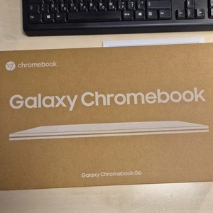 Samsung Chromebook Go 11.6in Laptop QHD Intel Celeron 4GB RAM 64GB - Silver - Afbeelding 1 van 2