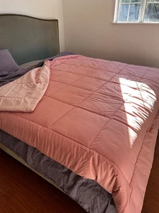 Ikea Hedfryle Pink Queen Size Comforter New - Picture 1 of 7