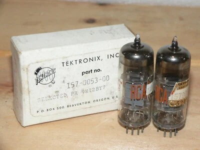 2 tubos RCA 12BY7A NUEVOS EN CAJA (par Tektronix seleccionado en EE. UU.) Foto 1 de 2