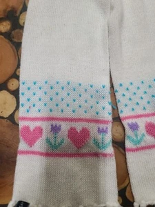 Vintage 90s Girls White Floral/Hearts Acrylic Knit Scarf 44" - Picture 1 of 5