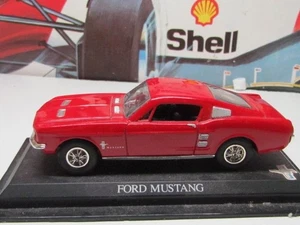 FORD MUSTANG - RED PAINTWORK - 1:43 SCALE MODEL CAR - Picture 1 of 3