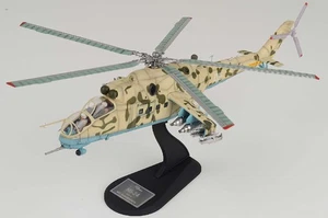14005PB Panzerkampf Mi-24V Hind-E 1/72 Model White 05 Soviet Army 280th - Picture 1 of 2