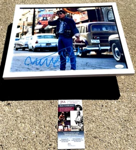 MICHAEL J. FOX SIGNED + FRAMED 11x14 Photo JSA COA BACK TO THE FUTURE - Picture 1 of 3