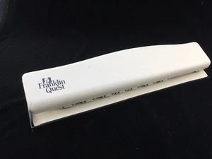 Franklin Quest 7 Hole Punch for 10" Planner Binder - Picture 1 of 7