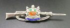 WW1 MILITARY SILVER & ENAMEL SWEETHEART RIFLE BROOCH -THE MANCHESTER REGIMENT