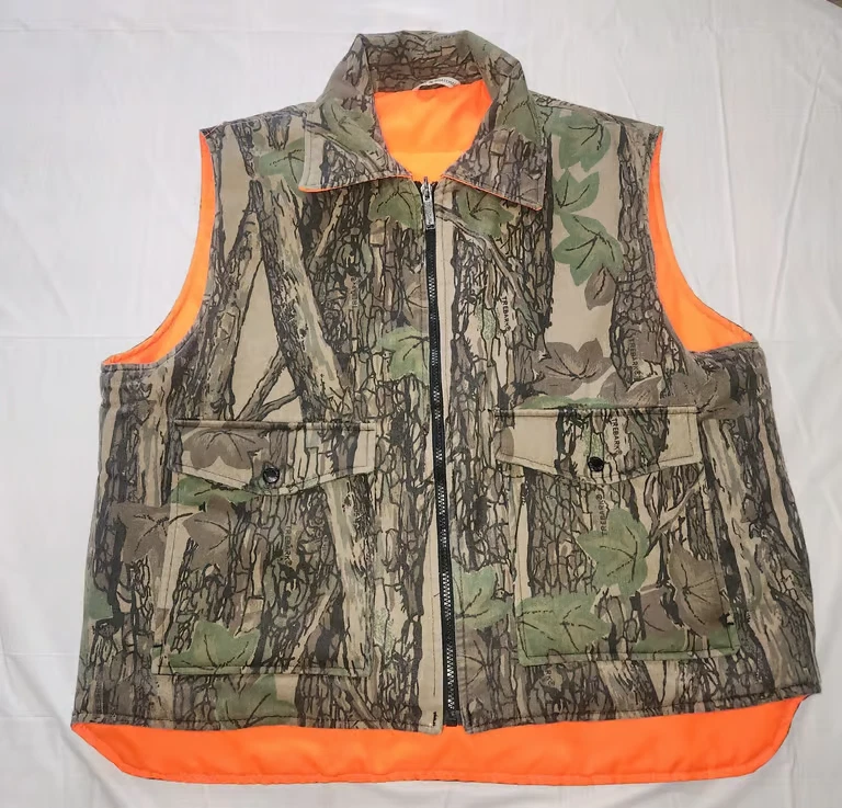Vintage Winchester Conceal Camo Reversible Hunting Vest Jacket Large Worn - Image 1 of 4