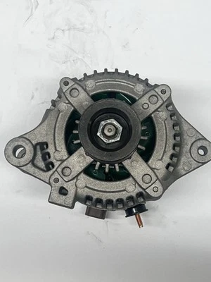 Alternador Toyota RB 11385 se adapta a Pontiac, Scion, Corolla y Matrix año descripción Foto 1 de 4