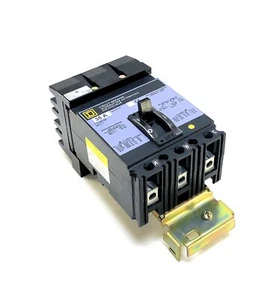 Square D FC34035 3 Pole 35 Amp 480 Vac I-Line Circuit Breaker - Picture 1 of 5