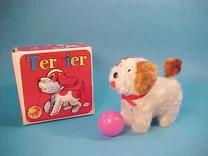 TERRIER DOG PLAYING w/ BALL * WIND UP TOY * (red box) BOXED KOREA ca 1970's - Picture 1 of 6