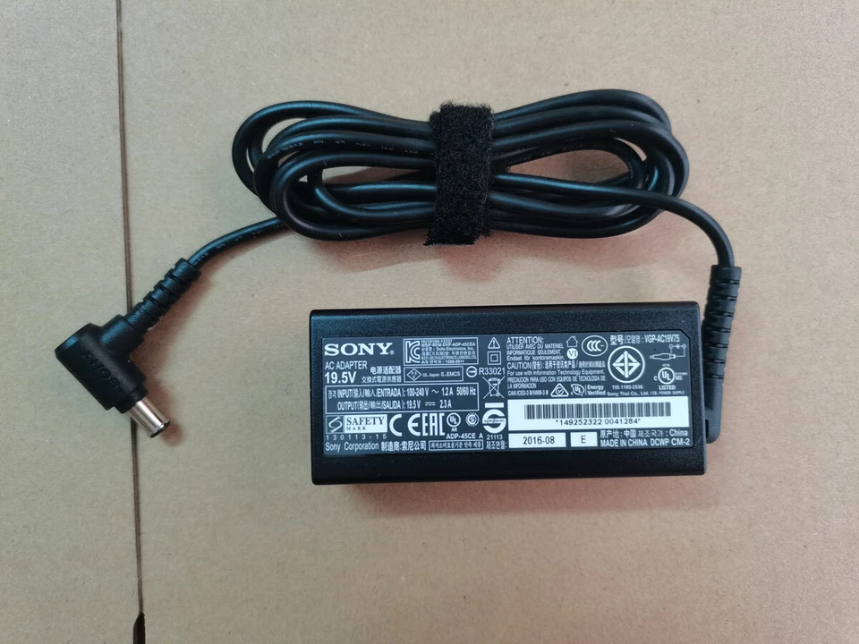 100 Genuine OEM 19.5v 2.3a 45w AC Adapter for Sony Vaio Fit E15 Svf15218cxw