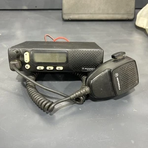 Motorola M1225 VHF 150-174 MHz 20 kanałów 45 W - Zdjęcie 1 z 3
