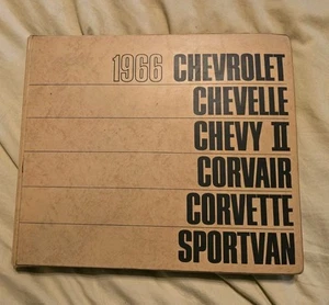 1966 0RIGINAL COMPLETE CHEVROLET CORVETTE CORVAIR CHEVELLE IMPALA DEALER ALBUM - Foto 1 di 24