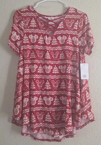 NWT Disney parks Christmas Mickey Mouse Wreaths & Trees Holiday Shirt Medium M - Picture 1 of 4