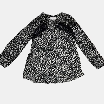 Jessica Simpson Maternity Blouse Medium Black Grey Animal Mob Wife Top Shirt M - Image 1 of 4