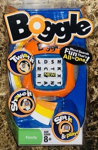 NEW Hasbro BOGGLE Word Search Family Game w/ Electronic Timer Twist And Shake 8+ - Picture 1 of 3