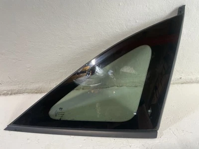 HYUNDAI TUCSON 2022-2025 TRASERO DERECHO PASAJERO CUARTO VENTANA CRISTAL # 105088 Foto 1 de 4