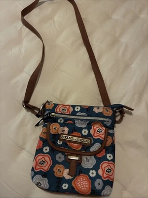 Bolso de mano bandolera floral pequeño Lilly Bloom Foto 1 de 4