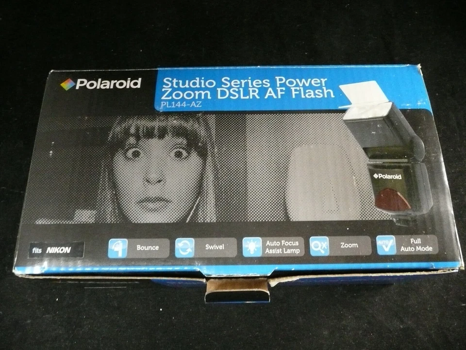 Polaroid Studio Series Power Zoom DSLR AF Flash PL144-AZ - Image 1 of 4