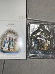 Hallmark Keepsake Year 2008 A Precious Gift Christmas Ornament New - Picture 1 of 2