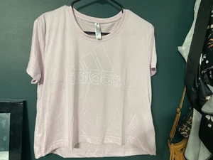 Adidas Damen Workout Logo Crop Tee Outlined Print Pink Weiß Gr. Medium Neu - Bild 1 von 4
