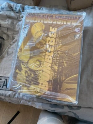 Bumblebee Gold Édition 3A DLX Threezero - Photo 1/4