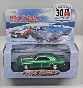 Road Champs 1969 CAMARO Z/28 Adult Collectable GREEN with Case 1/43 New 1999 - Picture 1 of 3