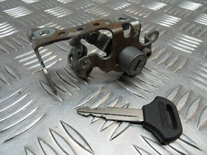 Cerradura de asiento original Kawasaki ZZR 1400 con llave 1x 2006 a 2011 - Imagen 1 de 10
