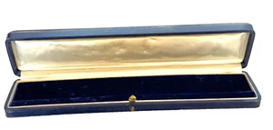 VINTAGE~1930's BRACELET & VELVET PRESENTATION BOX 8.75" X 2" - Picture 1 of 7