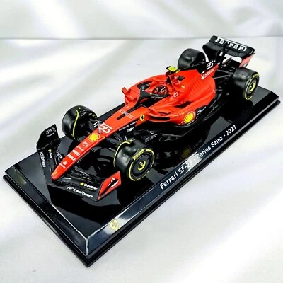 NEW Burago 1:24 F1 FERRARI SF-23 - Carlos Sainz 2023 +BOX +DRIVER - Immagine 1 di 4