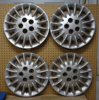 (4) 1996-1997 Chrysler Concorde / LHS / New Yorker # 508 16" calota 4755056 USADA - Imagem 1 de 4