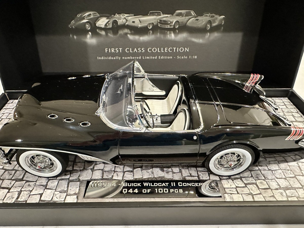 ミニチャンプス 1/18 ビュイック ワイルドキャットII コンセプト 1954 ミニチャンプス 1/18 ビュイック ワイルドキャットII コンセプト