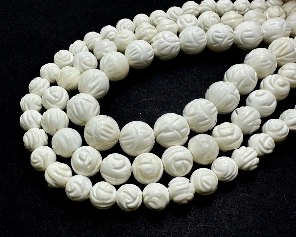 AAA Iridescent White Mother of Pearl MOP Shell Hand Carved Round Beads RNF129 - Image 1 of 4