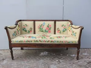 DIVANO IN NOCE STILE LUIGI XVI EPOCA 800 - Foto 1 di 1