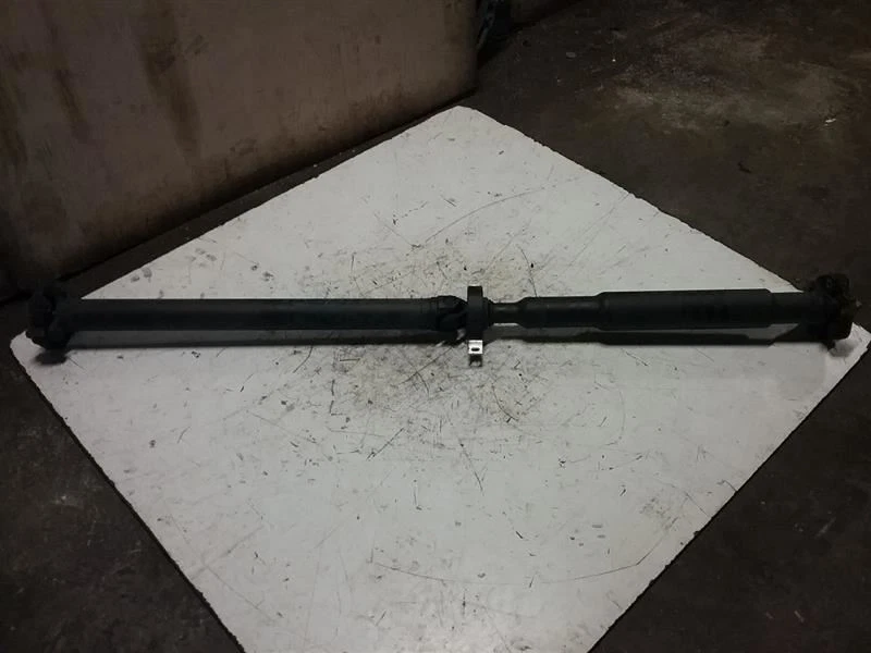 Rear Drive Shaft RWD Automatic Transmission Fits 13-18 BMW 320i 636086 - Imagem 1 de 4