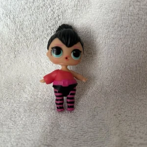 LOL Surprise Series 2 Spice Doll Devil Opposites Attract - Picture 1 of 1