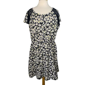 WET SEAL Retro 90s Black Daisy Babydoll Dress Size 1X Women Crochet Lace Buttons - Picture 1 of 9