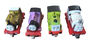 THOMAS & FRIENDS TANE ‘N’ PLAY Die Cast Set SCRUFF STEPNEY STANLEY ROSIE - Picture 1 of 6