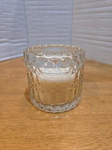 Leoben Amber Saffron Six Ounce Single Wick Candle Made In USA California - Picture 1 of 6