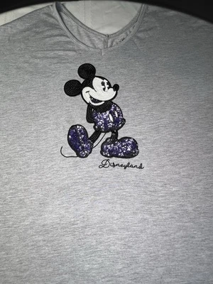 紫色亮片米奇老鼠尺寸 1X 正品迪士尼公园 T 恤灰色  — 第 1/4 张图片