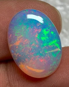 5cts- Blue Ethiopian Welo Opal with Beautiful Play of Colors, Loose Natural Opal - Picture 1 of 7