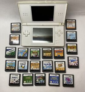 Nintendo DS Lite Konsole in Weiß (USG-001) mit 21 Spielen