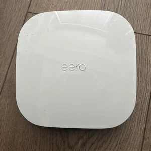 eero Pro 6 Tri-Band Mesh Wi-Fi 6 Router - Afbeelding 1 van 5