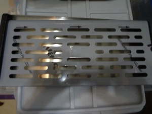 Rosseto Serving Solutions Wall-Mounted Catch Tray EZT017 - Picture 1 of 6