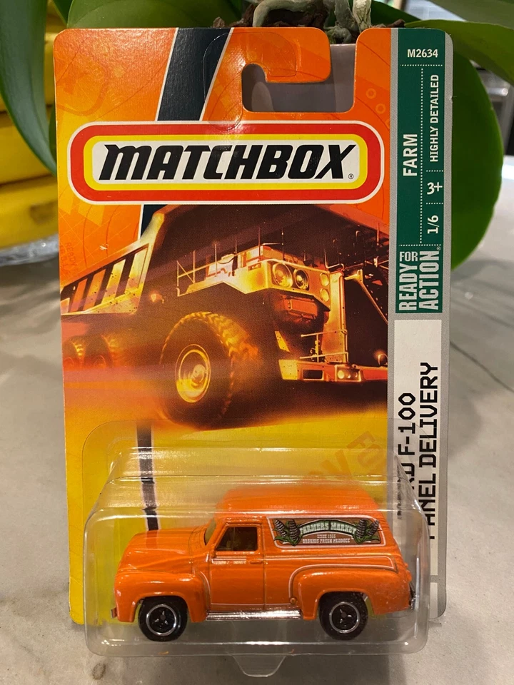 Matchbox 2008 Serie Farm 1955 FORD F-100 Pannello Consegna # 64 Arancione - Immagine 1 di 1