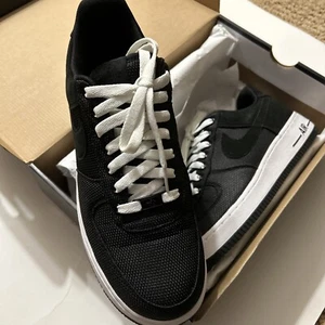 Size 9.5 - Nike Air Force 1 Low 2011 Black - Picture 1 of 9