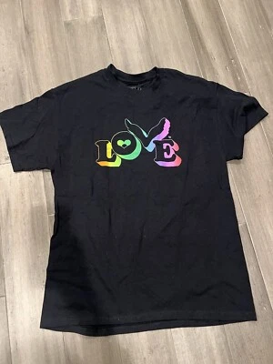 Rare Coldplay ‘Music Of The Spheres’ 2023 Tour Large Shirt ‘LOVE’ Black Rainbow - Image 1 of 4