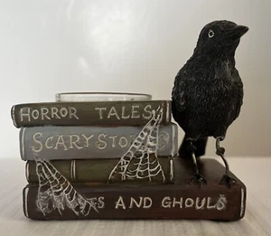 Yankee Candle Scarecrow on Book Skull T/L Tea Light Holder 1290679 Brand New Tag - Picture 1 of 6
