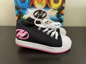 Heelys - Black And Pink - Size 13 Junior - VGC - Picture 1 of 8