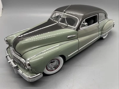 Danbury Mint 1948 Buick Roadmaster Coupe 1:24 Diecast Scale - Image 1 of 4